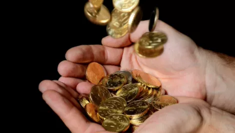 Money into hands
