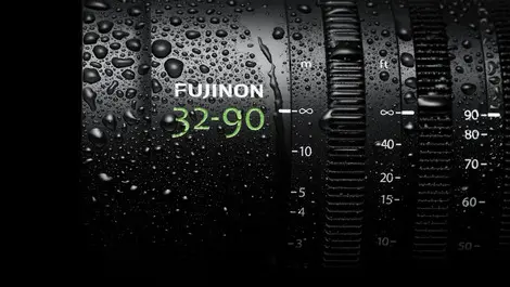 Fujifilm unveils GFX ETERNA 55 & first GF power zoom lens