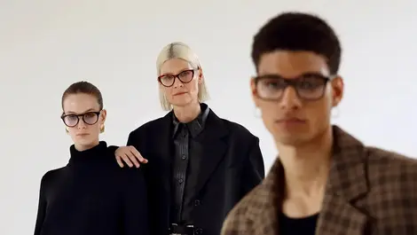 IXI unveils world's lightest smart glasses with true-fit design