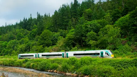 Iarnród Éireann adds PayPal for rail ticket bookings